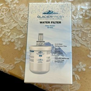 Refrigerator water filter